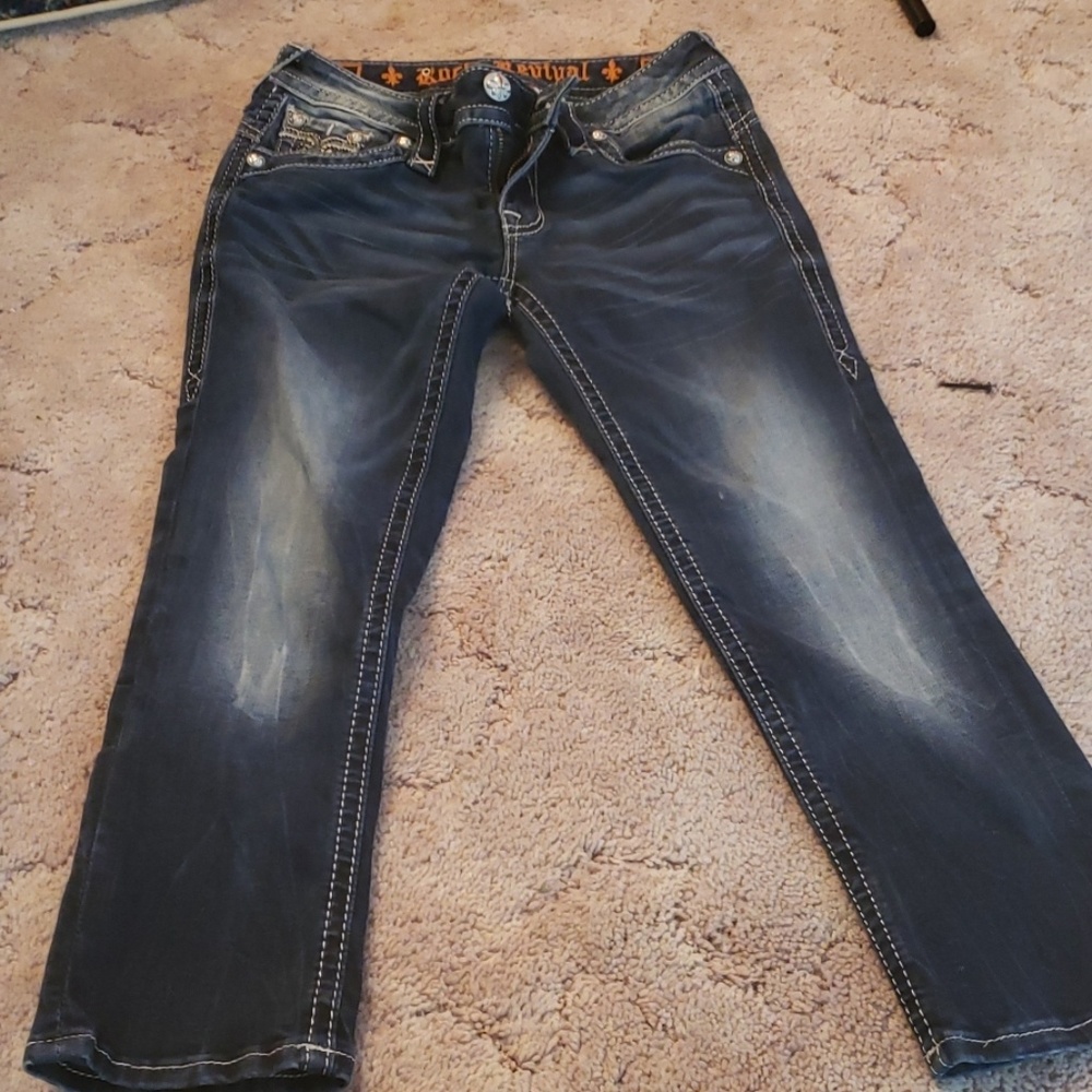 Rock revival capris